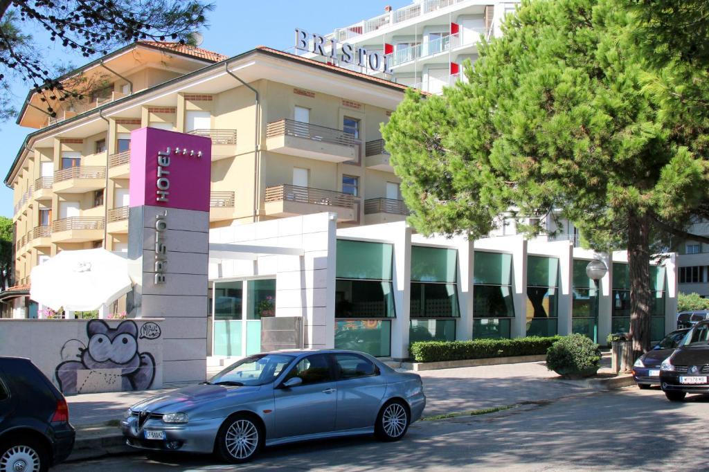 Hotel Bristol Lignano Sabbiadoro Eksteriør bilde